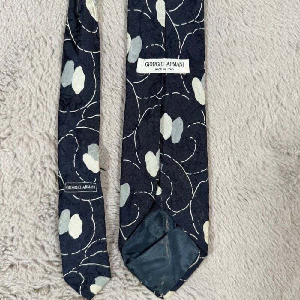 Giorgio Armani Men's Tie Pure 100% Silk‎ Dark Navy Made in Italy Business Caree